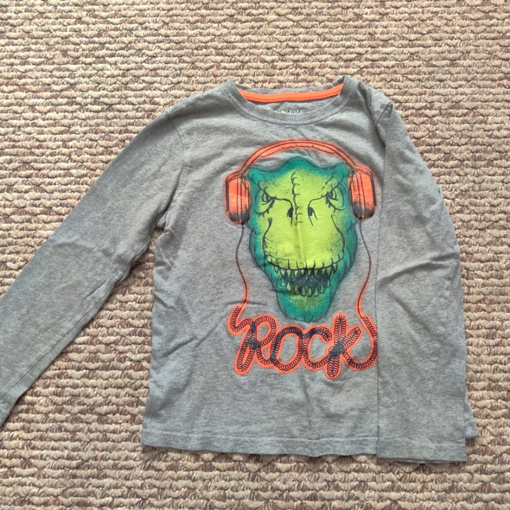 BUNDLE! Boy long sleeve shirts (6/7)
